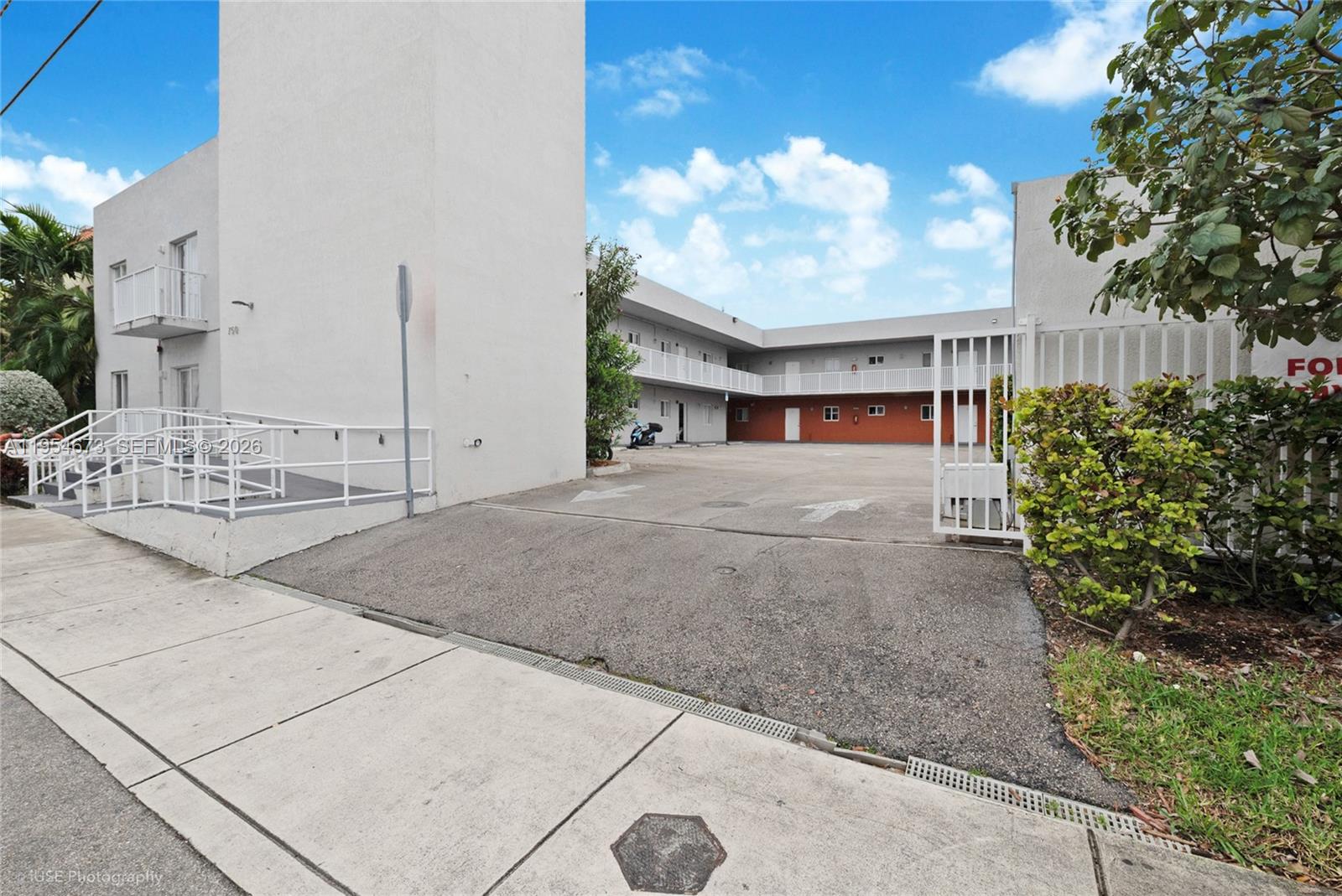   /   sq. ft. $ 2026-01-28 0 Photo