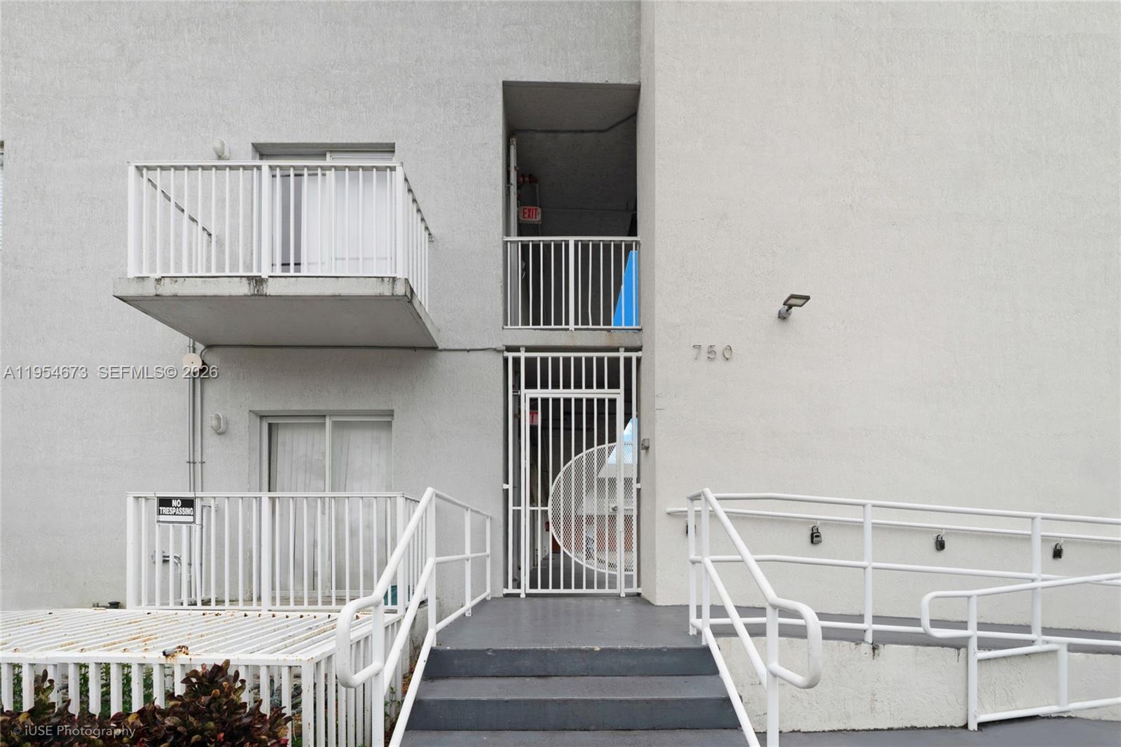   /   sq. ft. $ 2026-01-28 0 Photo