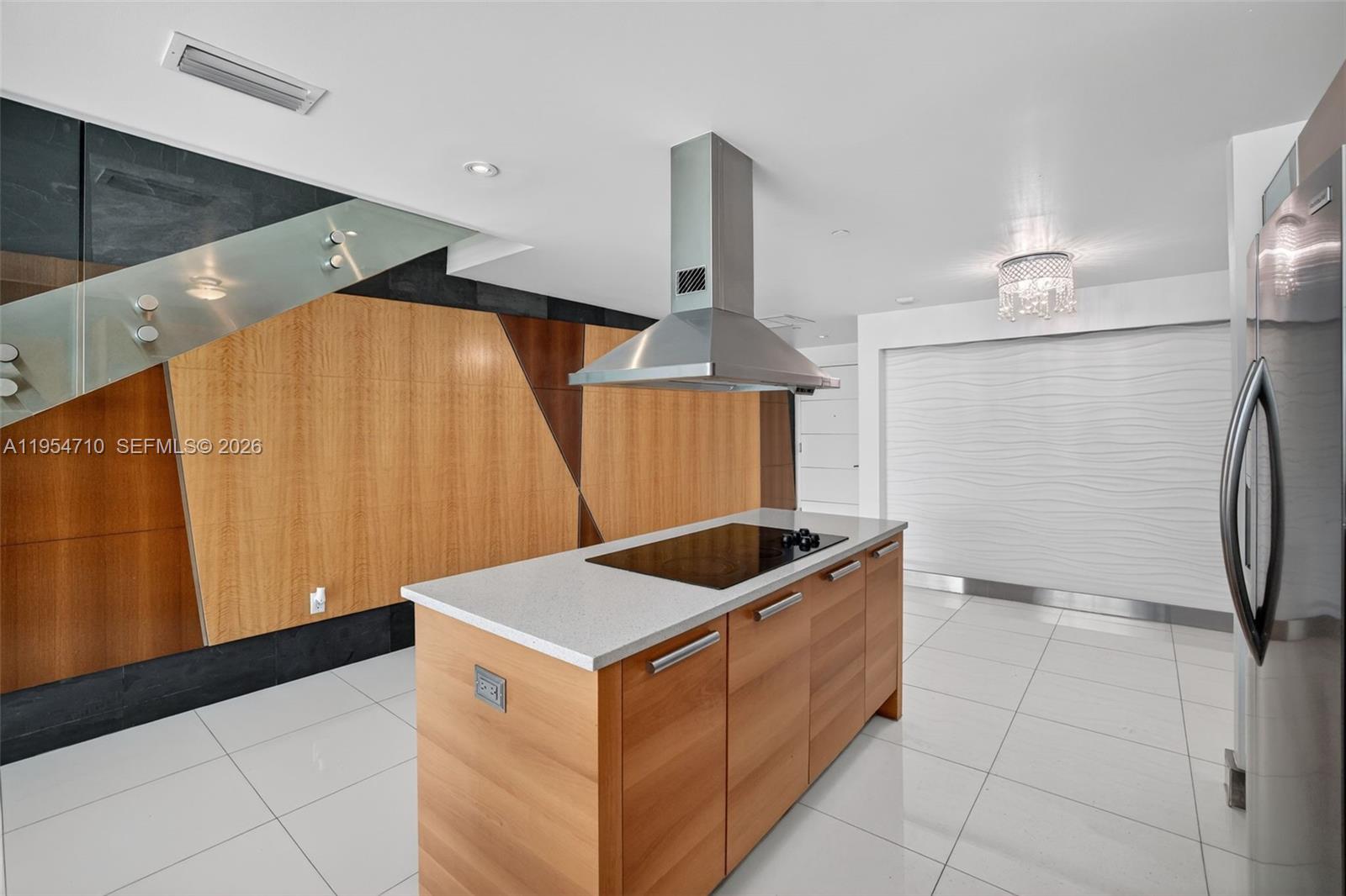 Photo of 2950 188th St  #302, Aventura, Florida, 33180 - 