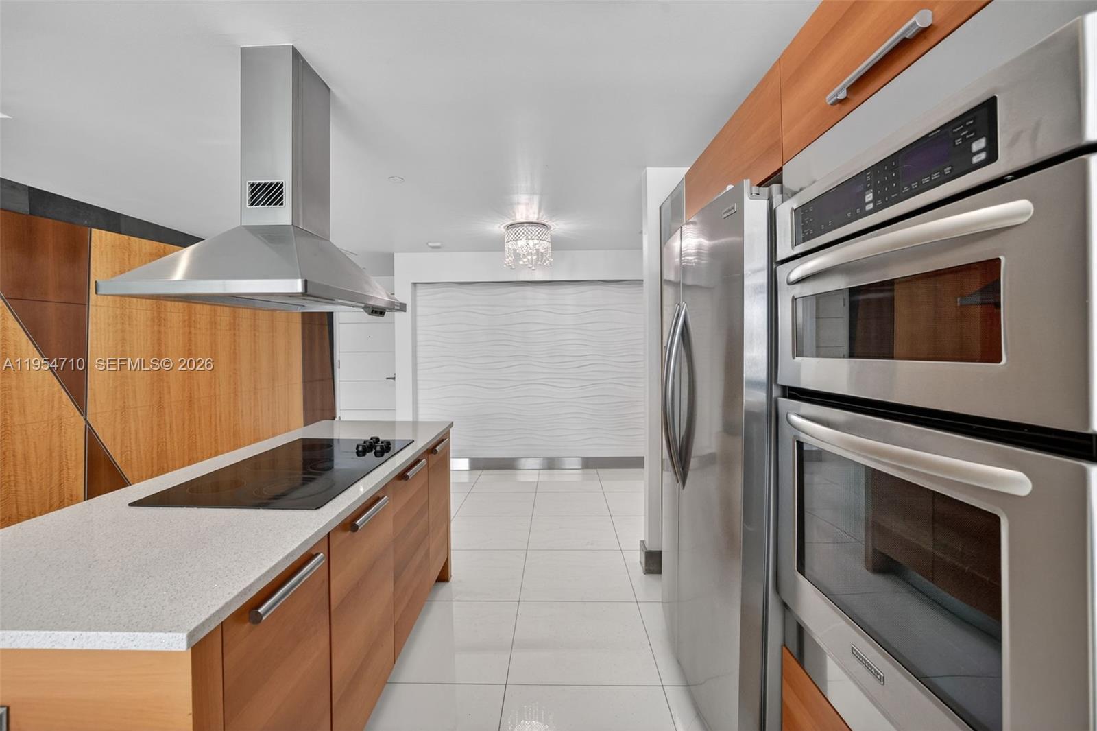 Photo of 2950 188th St  #302, Aventura, Florida, 33180 - 