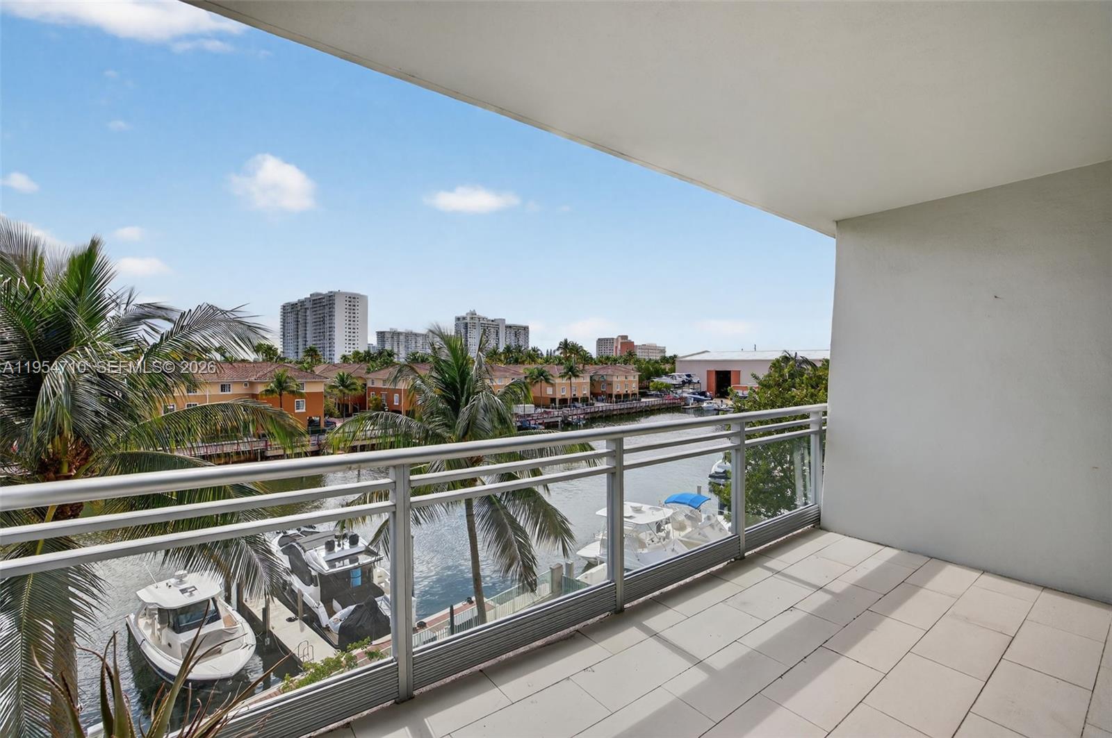 Photo of 2950 188th St  #302, Aventura, Florida, 33180 - 