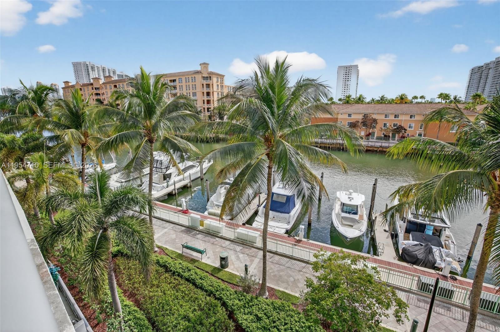 Photo of 2950 188th St  #302, Aventura, Florida, 33180 - 