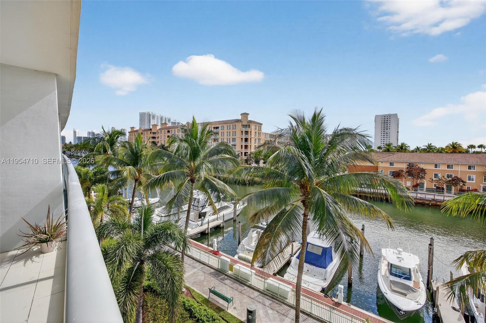 Photo of 2950 188th St  #302, Aventura, Florida, 33180 - 