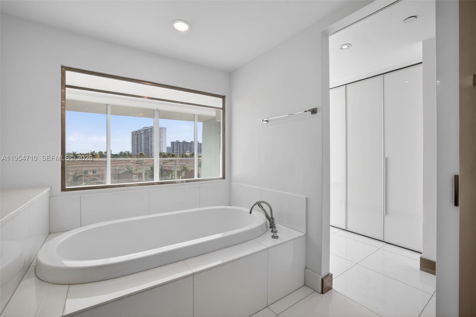 Photo of 2950 188th St  #302, Aventura, Florida, 33180 - 