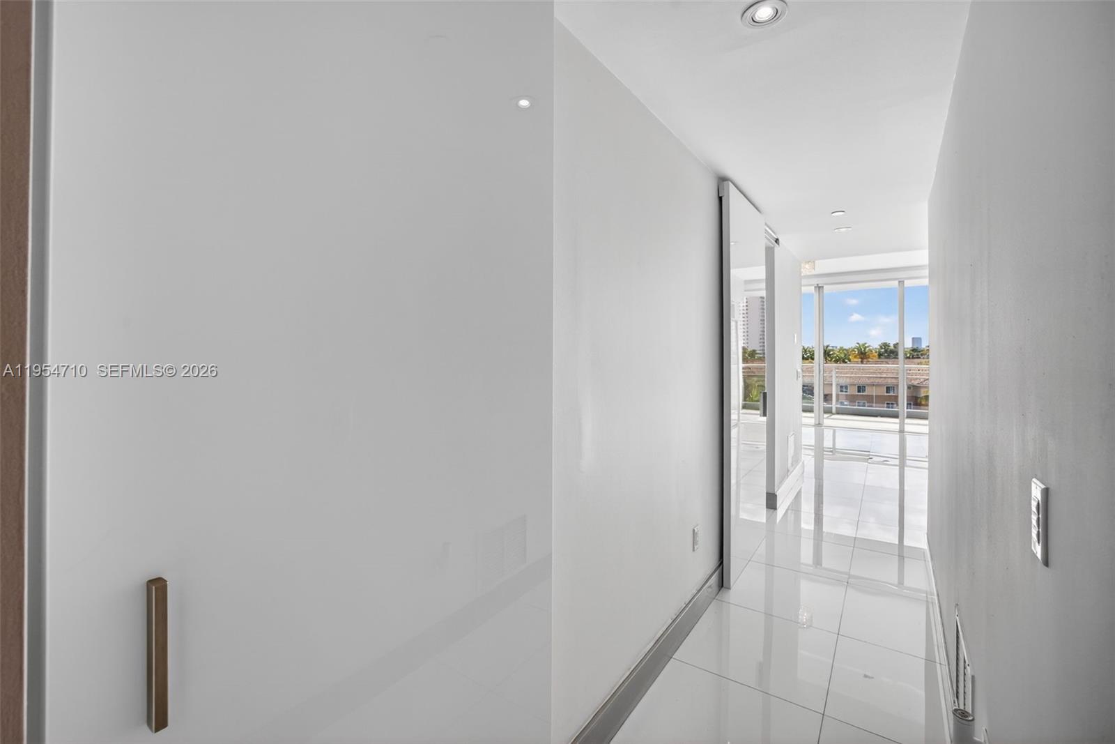 Photo of 2950 188th St  #302, Aventura, Florida, 33180 - 