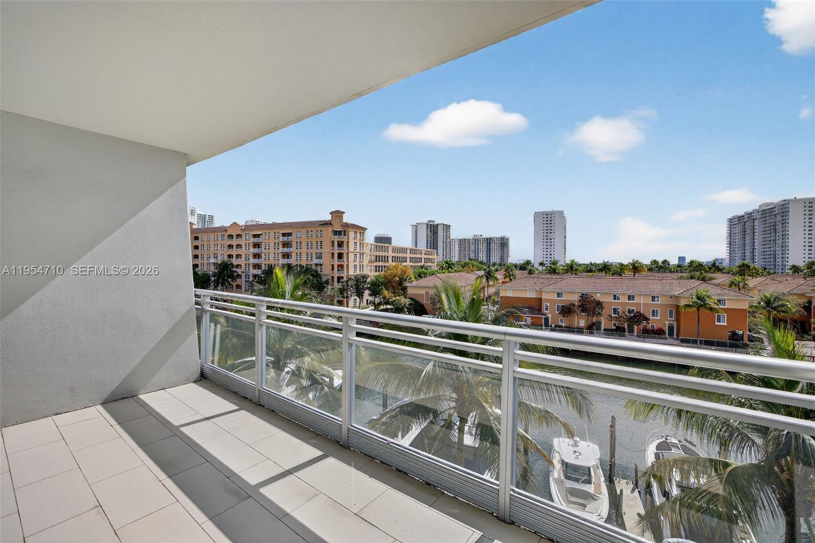 Photo of 2950 188th St  #302, Aventura, Florida, 33180 - 