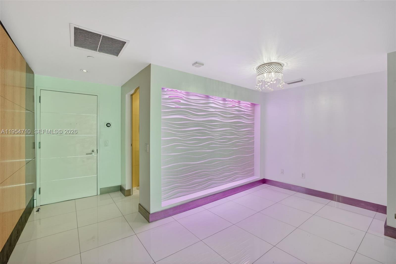 Photo of 2950 188th St  #302, Aventura, Florida, 33180 - 