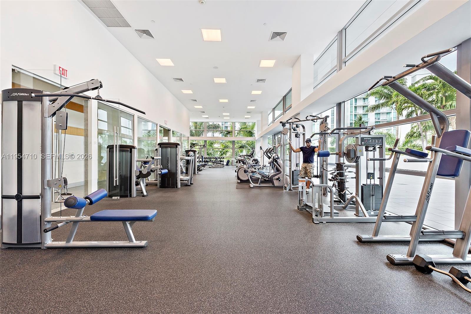 Photo of 2950 188th St  #302, Aventura, Florida, 33180 - 