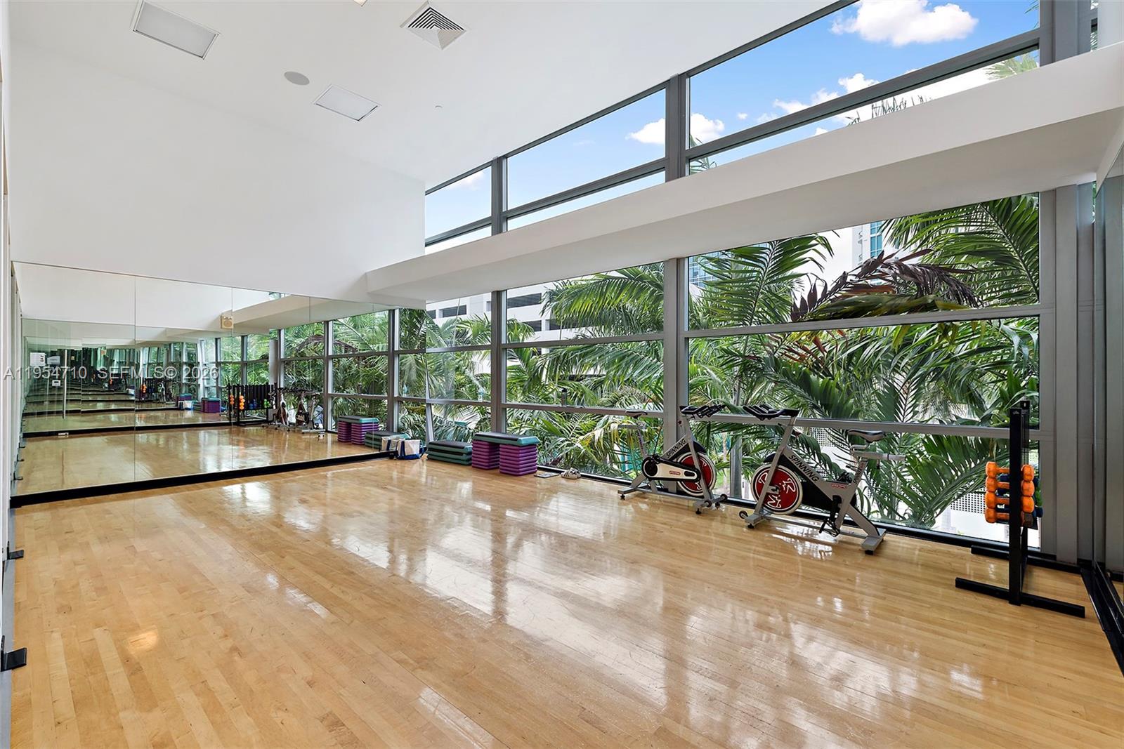 Photo of 2950 188th St  #302, Aventura, Florida, 33180 - 