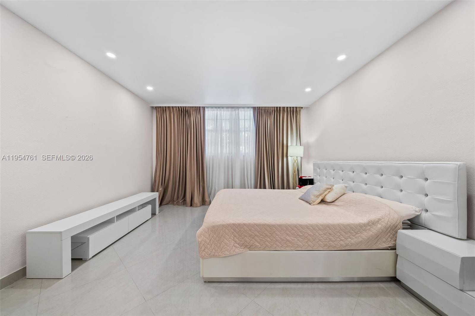 Photo of 19390 Collins Ave  #209, Sunny Isles Beach, Florida, 33160 - 