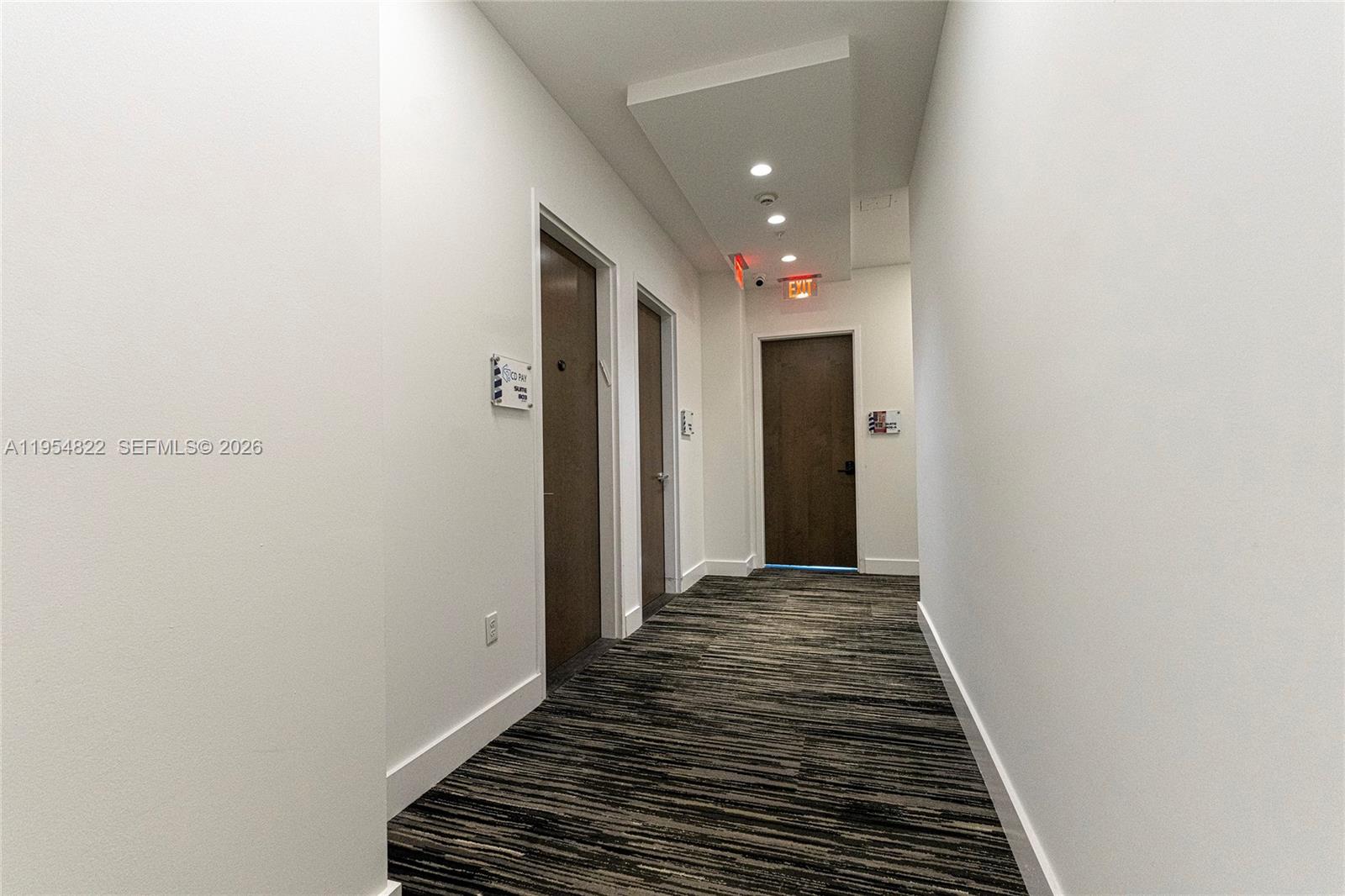 Подробнее 903 / кв.футов $ 2026-01-28 0 Фото