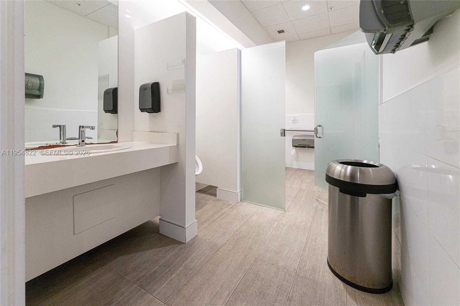 Подробнее 903 / кв.футов $ 2026-01-28 0 Фото