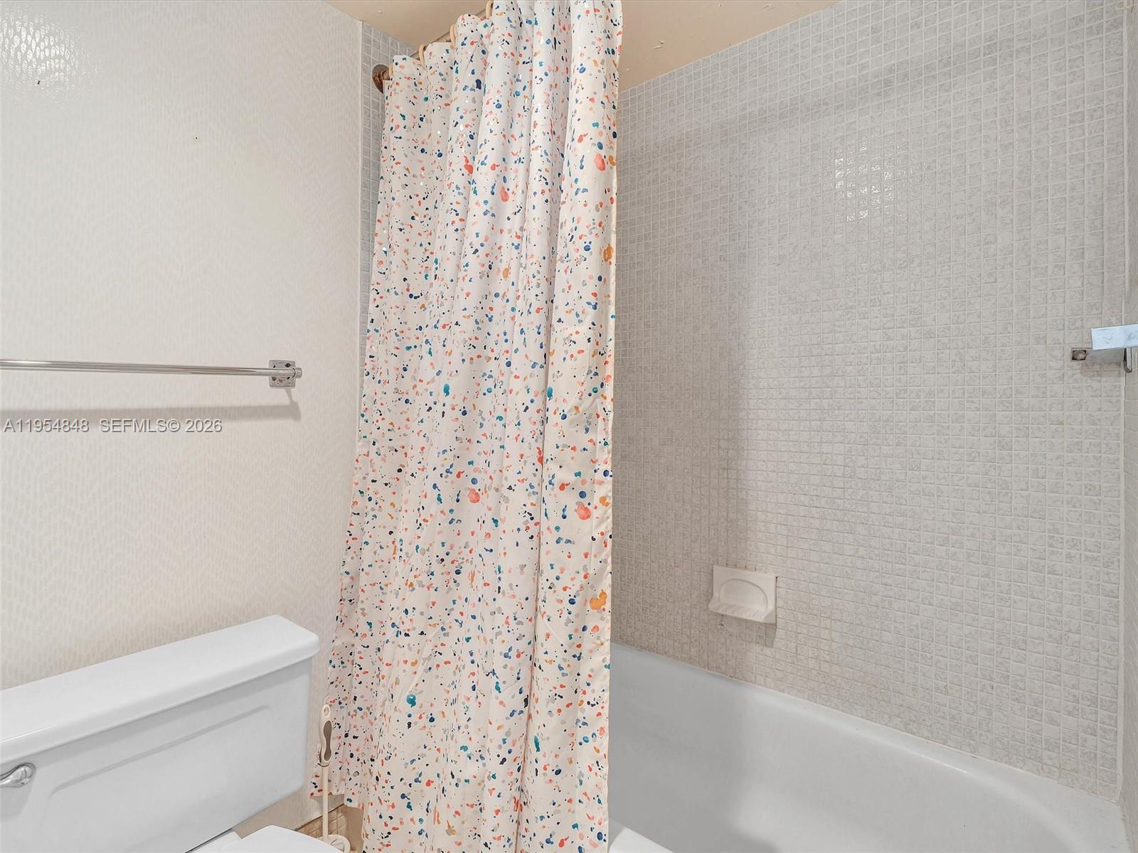 Photo of 3731 Country Club Dr #1223, Aventura, Florida, 33180 -