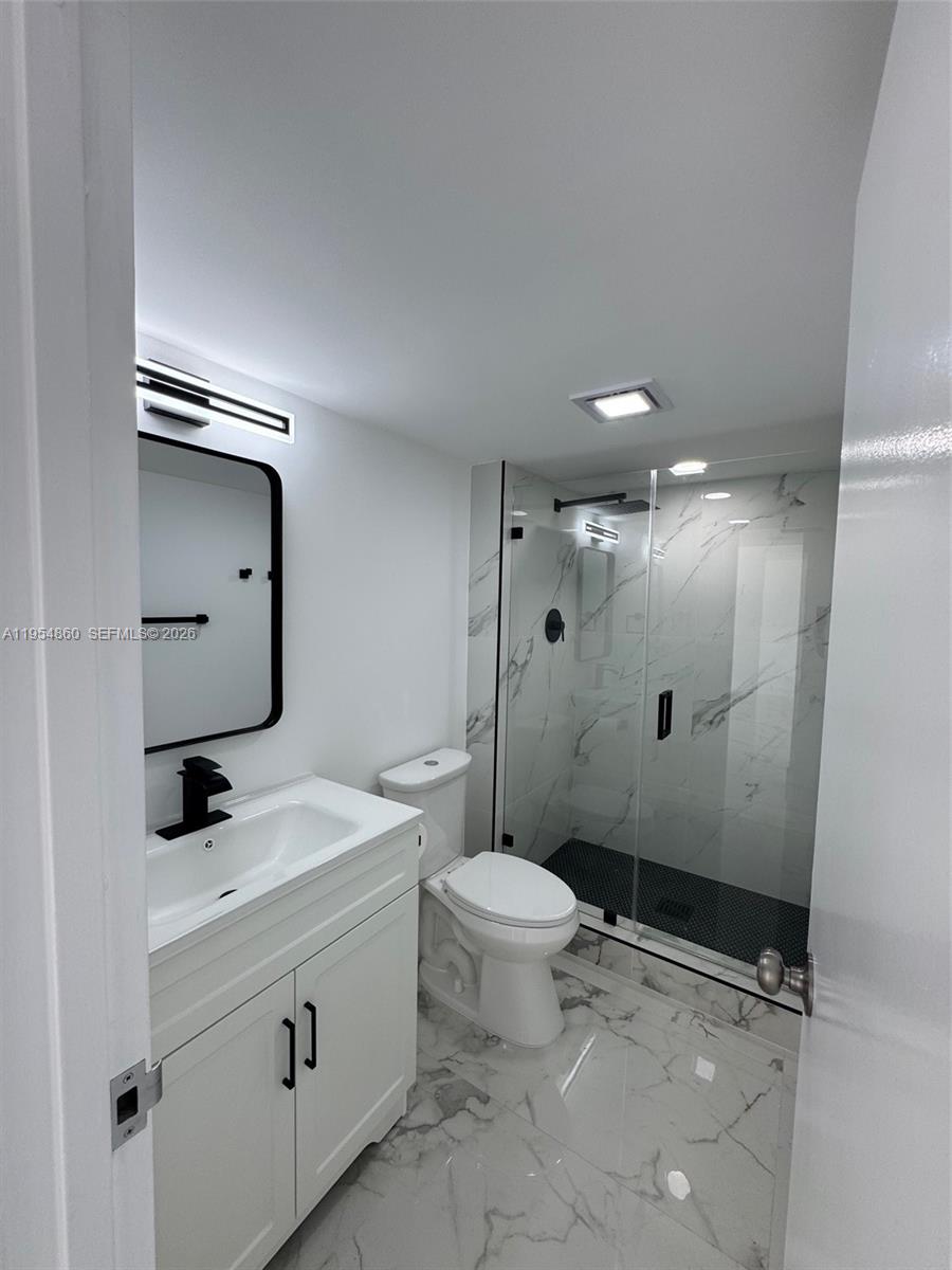 Photo of 3675 Country Club Dr  #1209, Aventura, Florida, 33180 - 