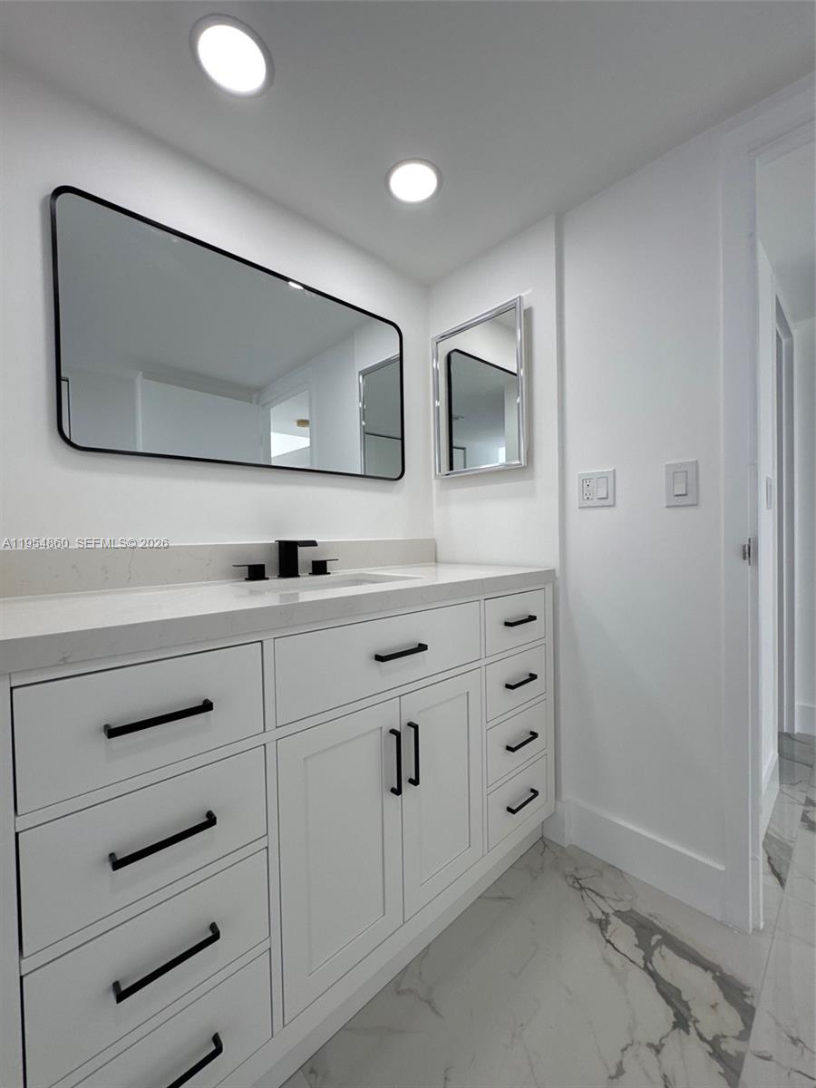 Photo of 3675 Country Club Dr  #1209, Aventura, Florida, 33180 - 