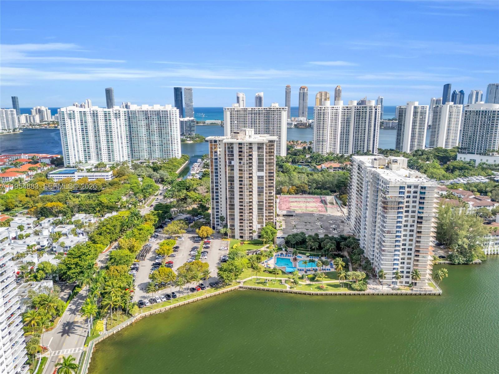 Photo of 18181 31st Ct  #806, Aventura, Florida, 33160 - 