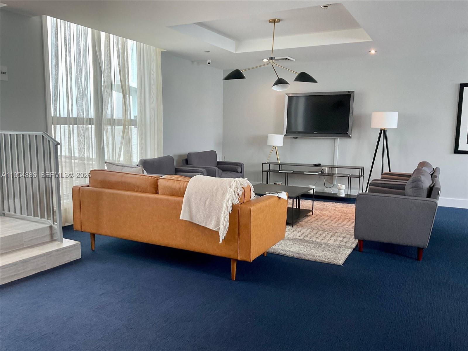 Photo of 140 Dixie Hwy  #527, Hollywood, Florida, 33020 - 