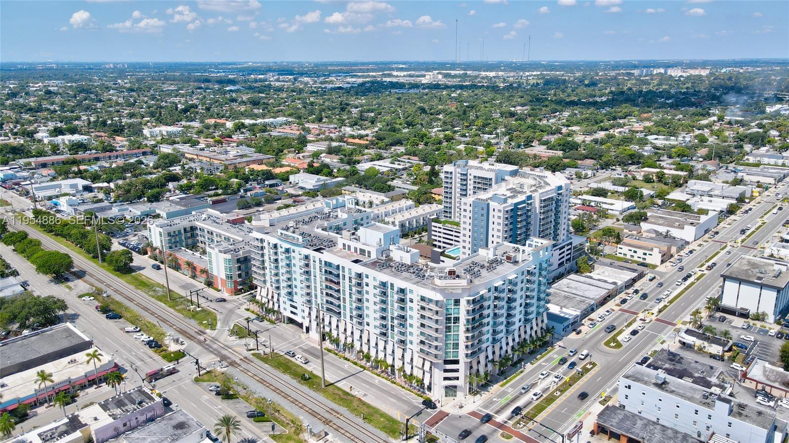 Photo of 140 Dixie Hwy  #527, Hollywood, Florida, 33020 - 