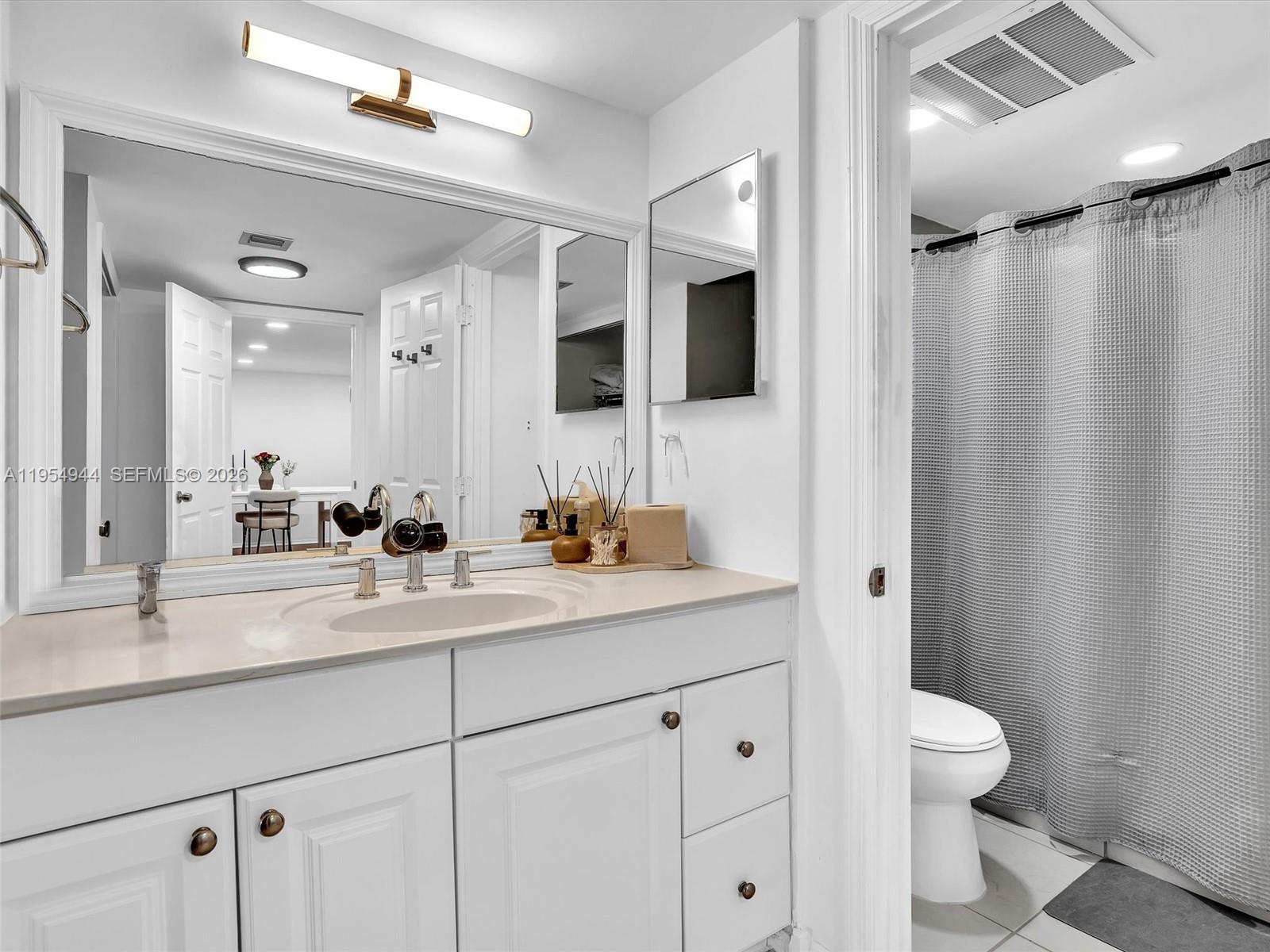 Photo of 3675 Country Club Dr  #410, Aventura, Florida, 33180 - 