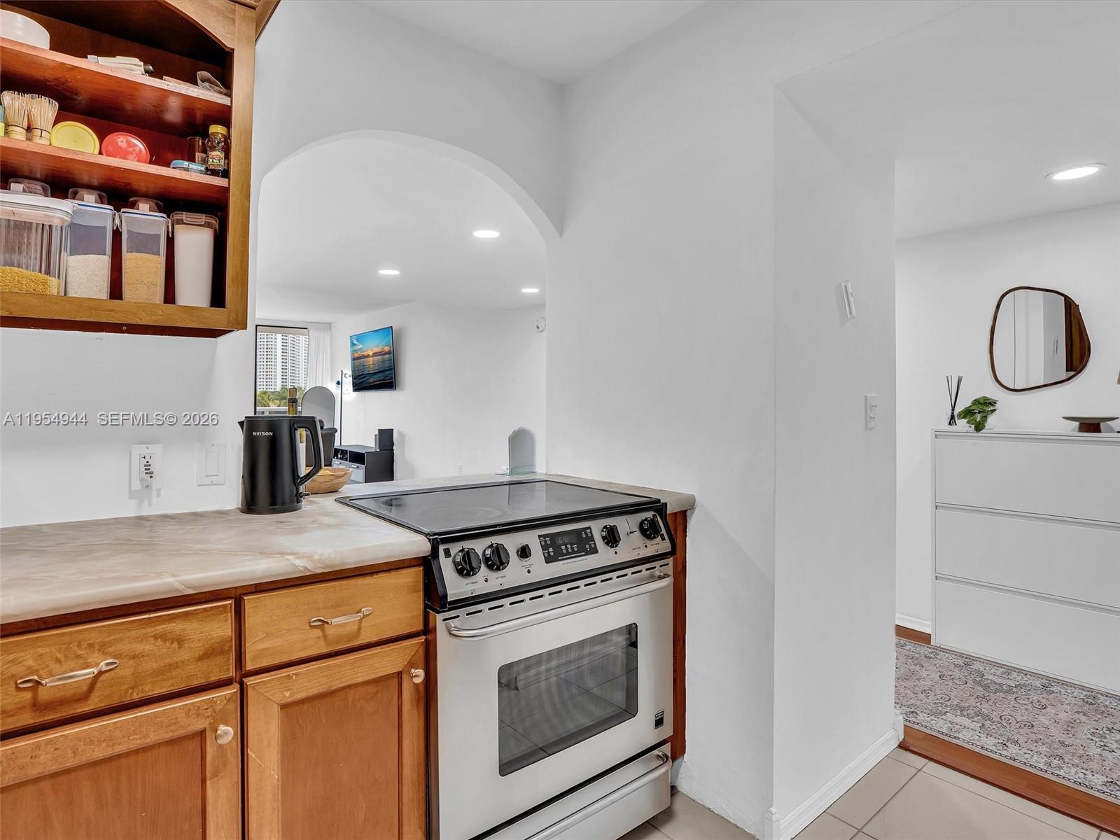 Photo of 3675 Country Club Dr  #410, Aventura, Florida, 33180 - 