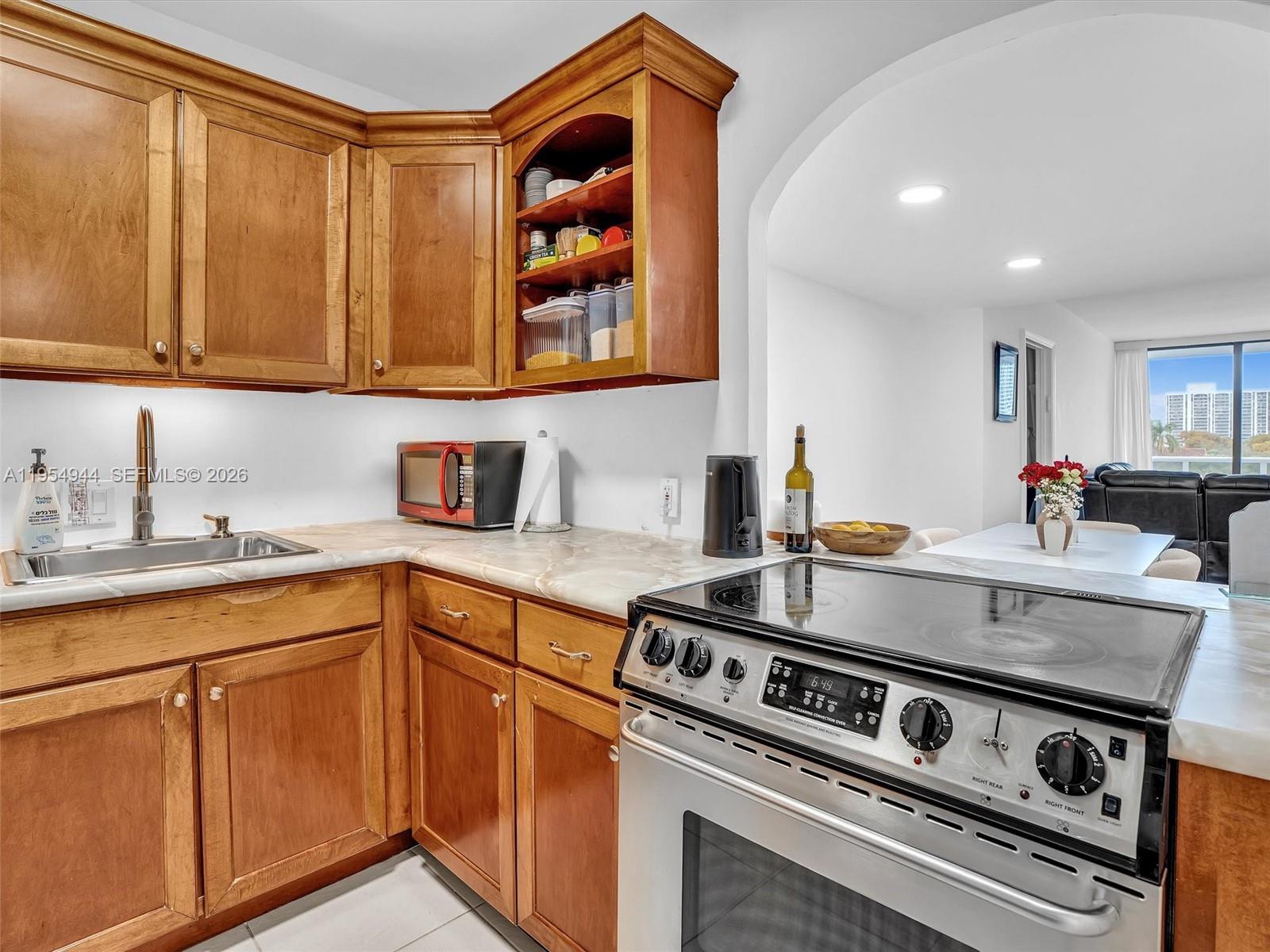 Photo of 3675 Country Club Dr  #410, Aventura, Florida, 33180 - 