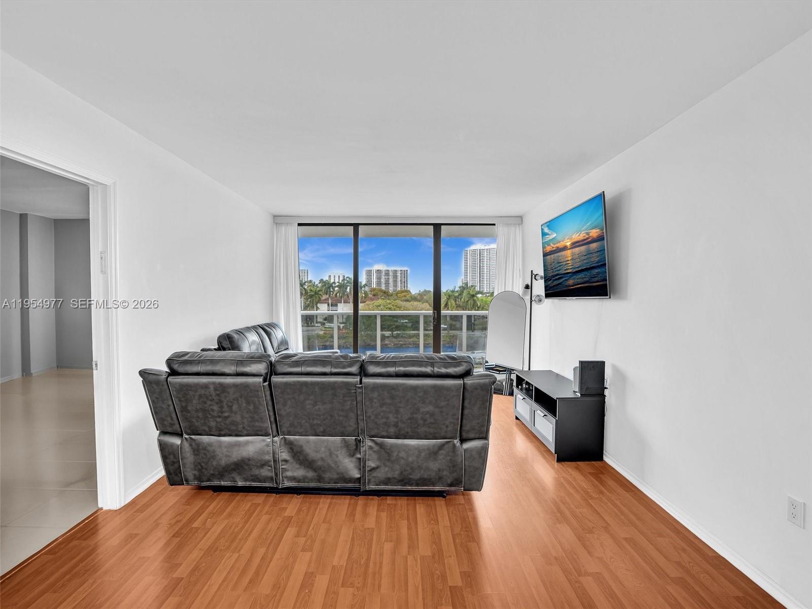 Photo of 3675 Country Club Dr  #410, Aventura, Florida, 33180 - 