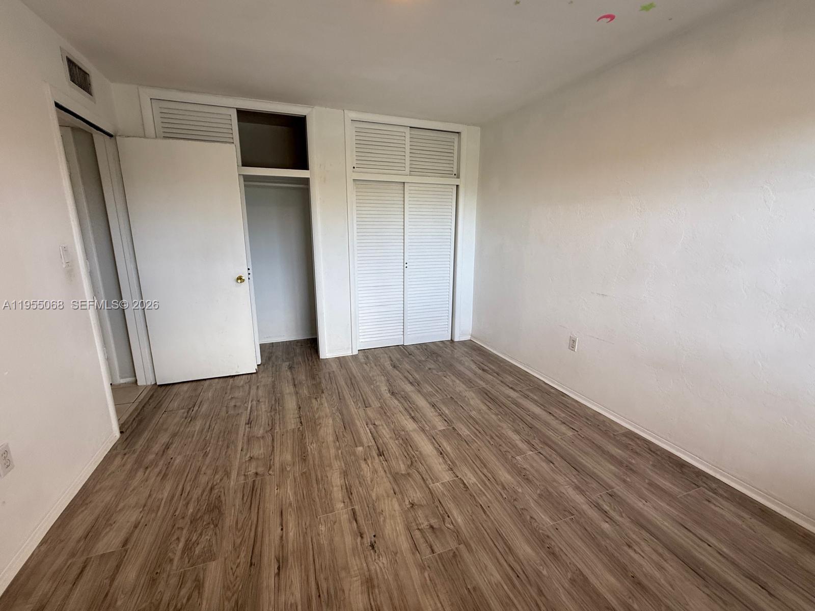 15 1 / 1 720 sq. ft. $ 2026-06-24 0 Photo