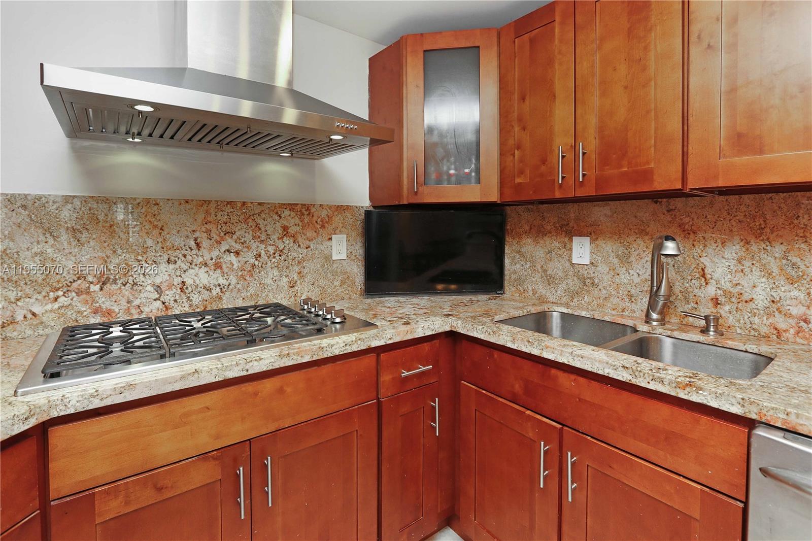 Photo of 2030 Ocean Dr  #727, Hallandale Beach, Florida, 33009 - 