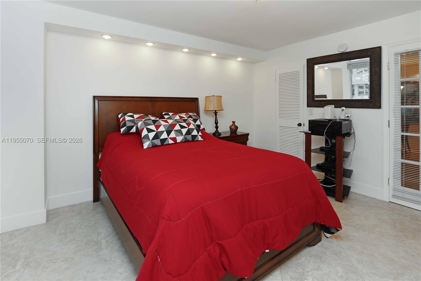 Photo of 2030 Ocean Dr  #727, Hallandale Beach, Florida, 33009 - 