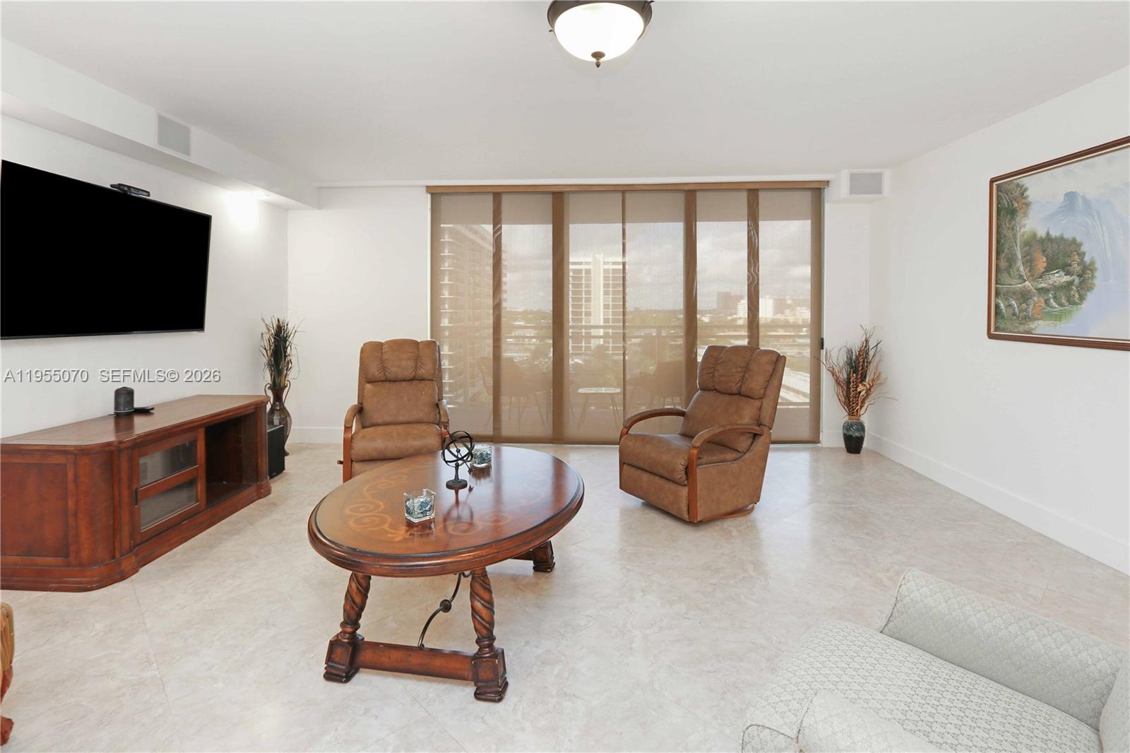 Photo of 2030 Ocean Dr  #727, Hallandale Beach, Florida, 33009 - 