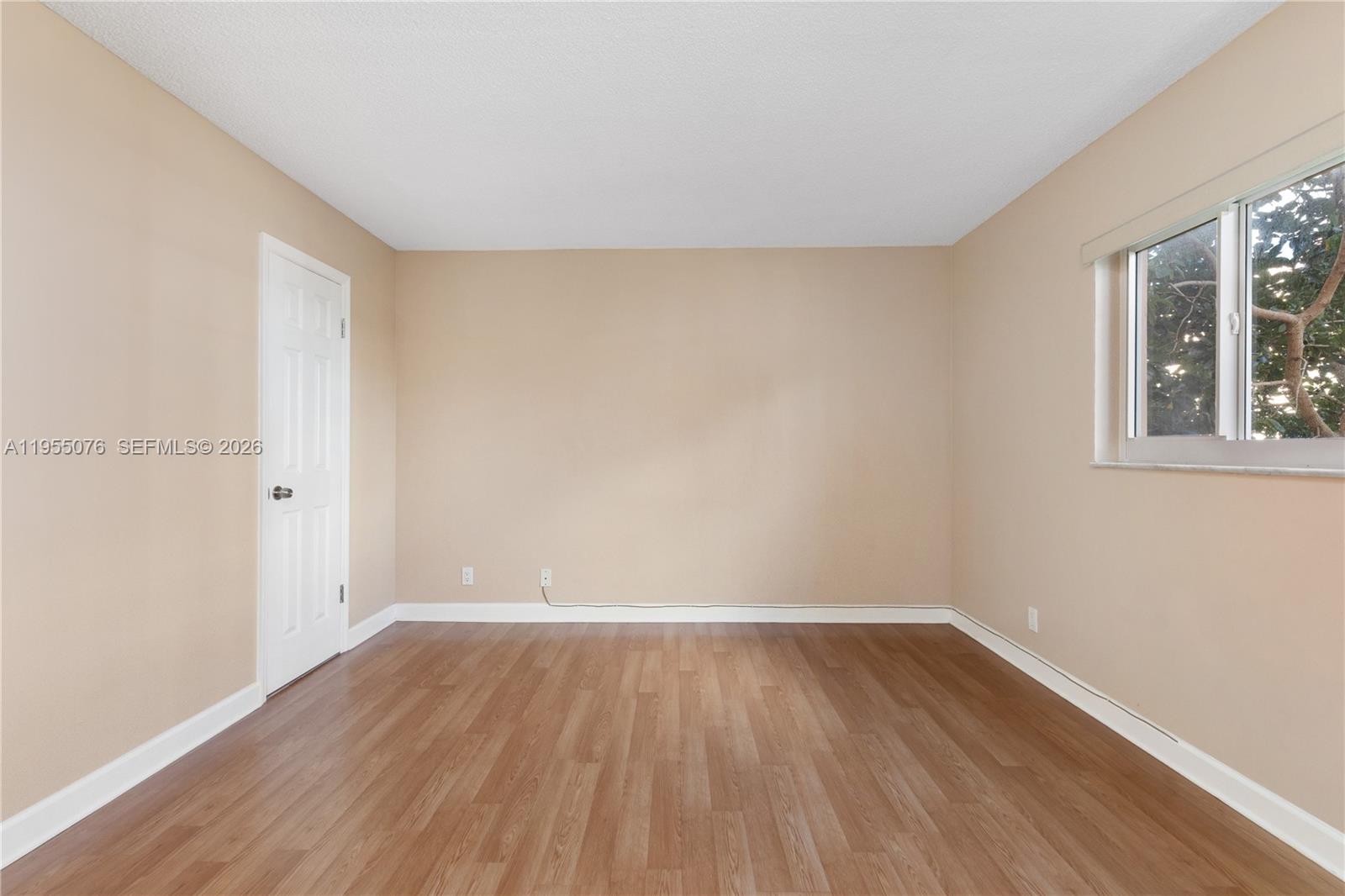 Photo of 301 14th Ave  #307, Hallandale Beach, Florida, 33009 - 