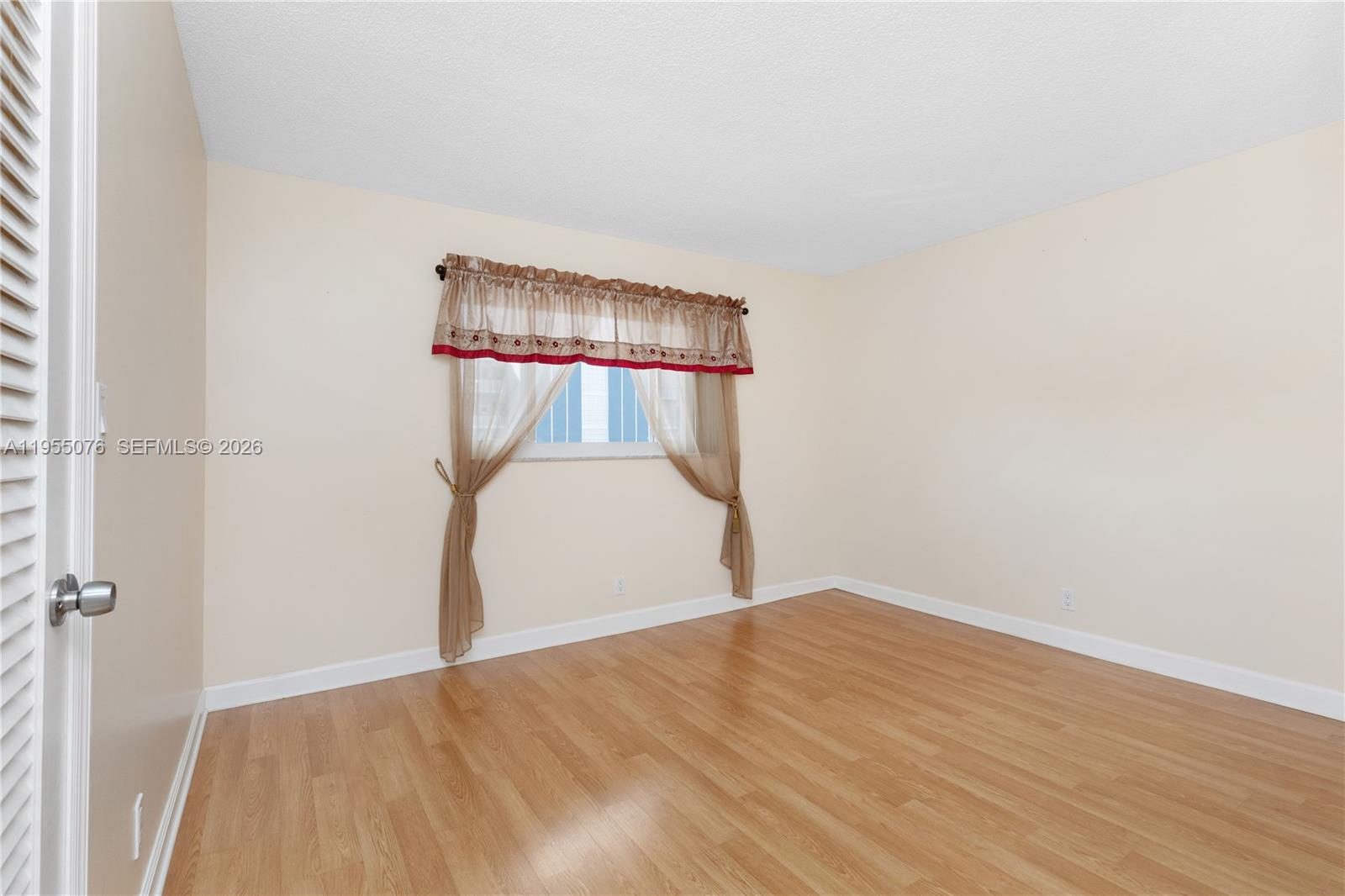 Photo of 301 14th Ave  #307, Hallandale Beach, Florida, 33009 - 