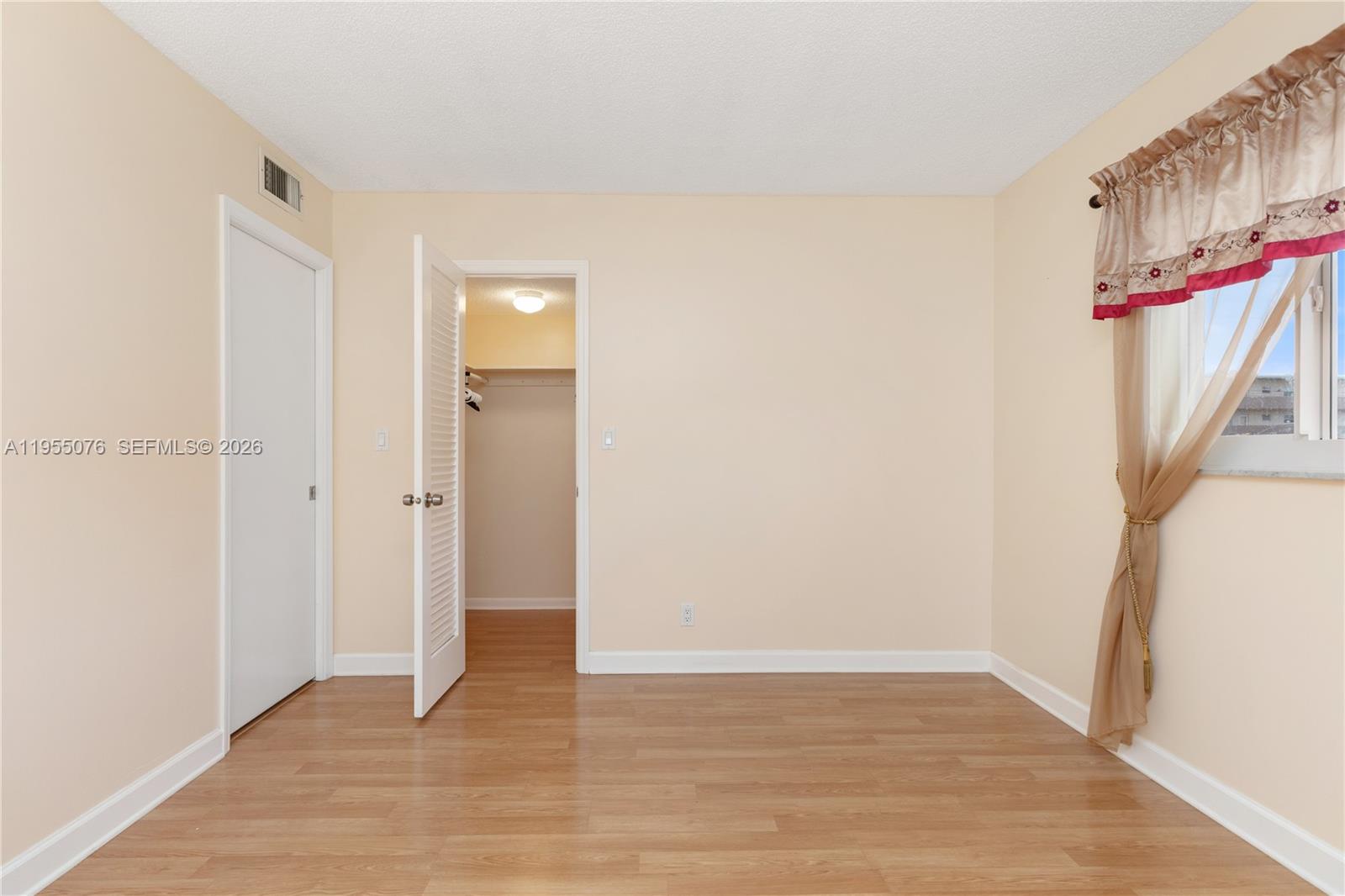 Photo of 301 14th Ave  #307, Hallandale Beach, Florida, 33009 - 