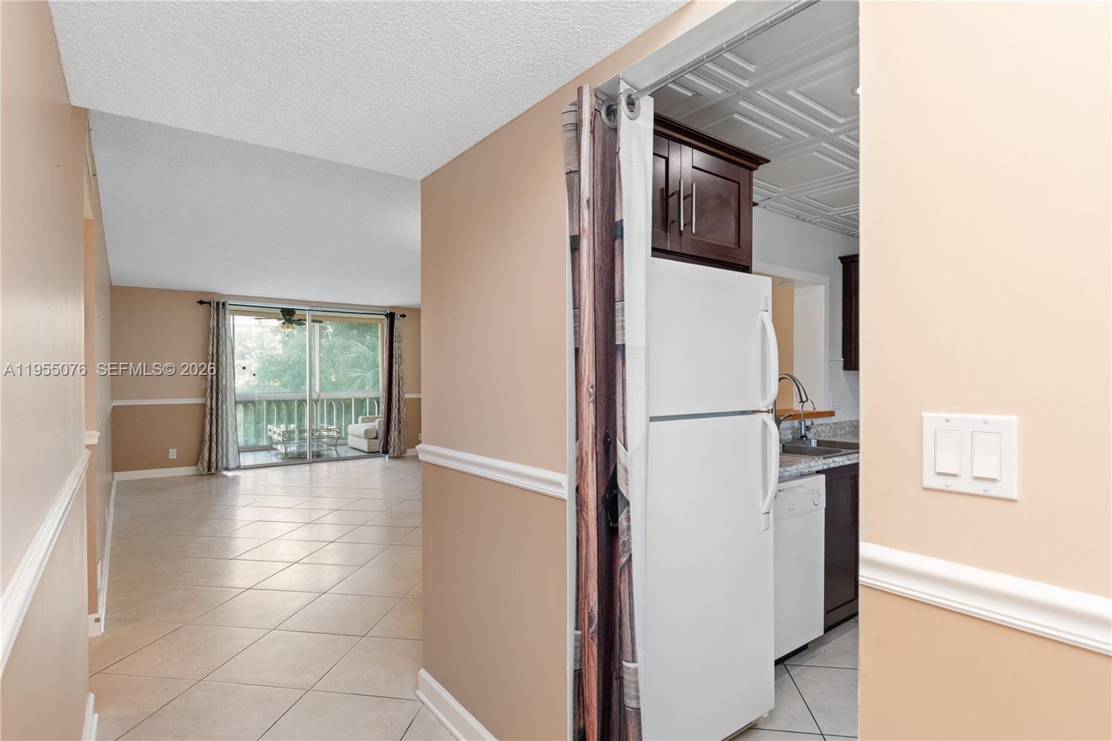 Photo of 301 14th Ave  #307, Hallandale Beach, Florida, 33009 - 