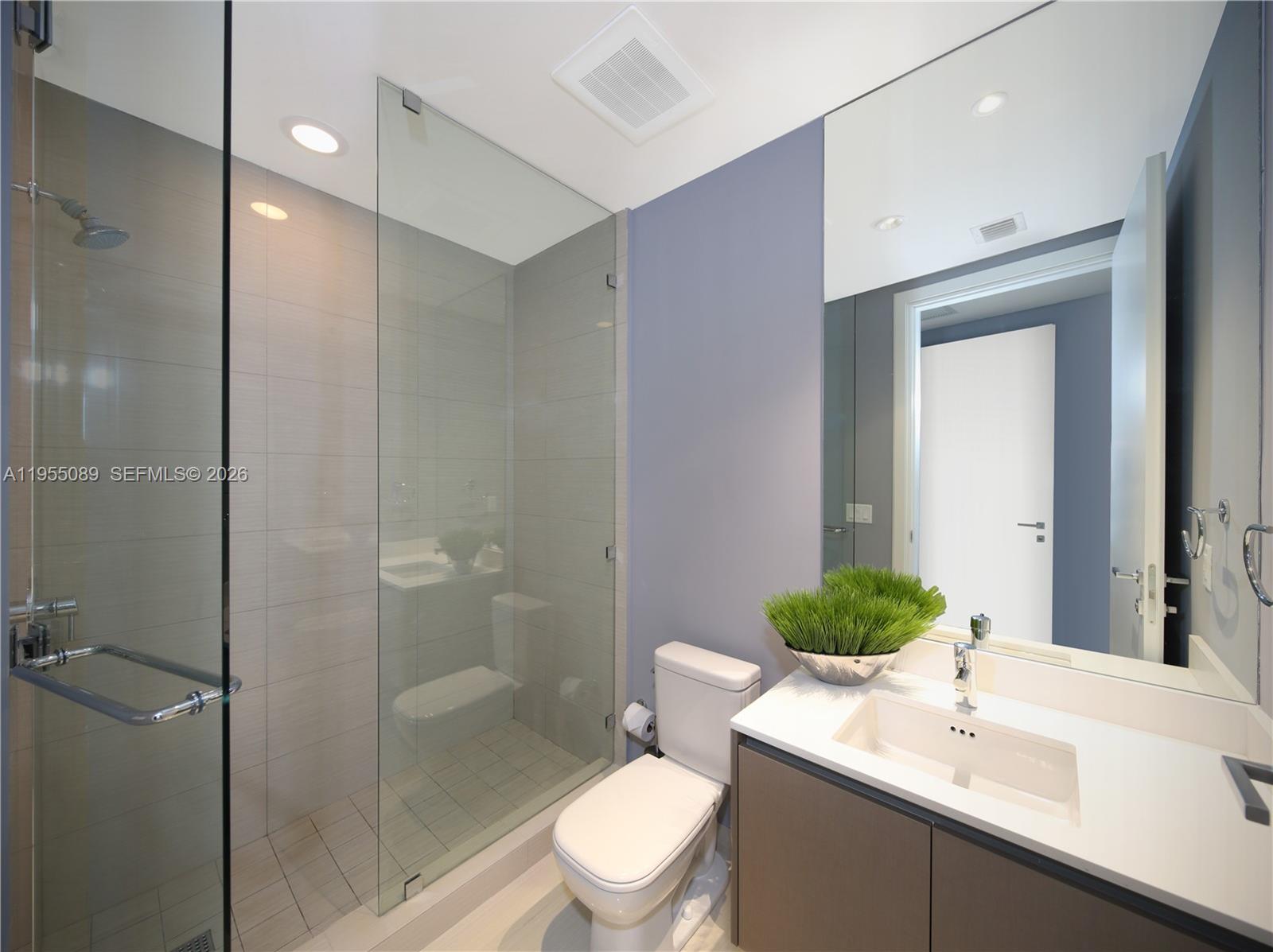 Photo of 3300 188th St  #315, Aventura, Florida, 33180 - 