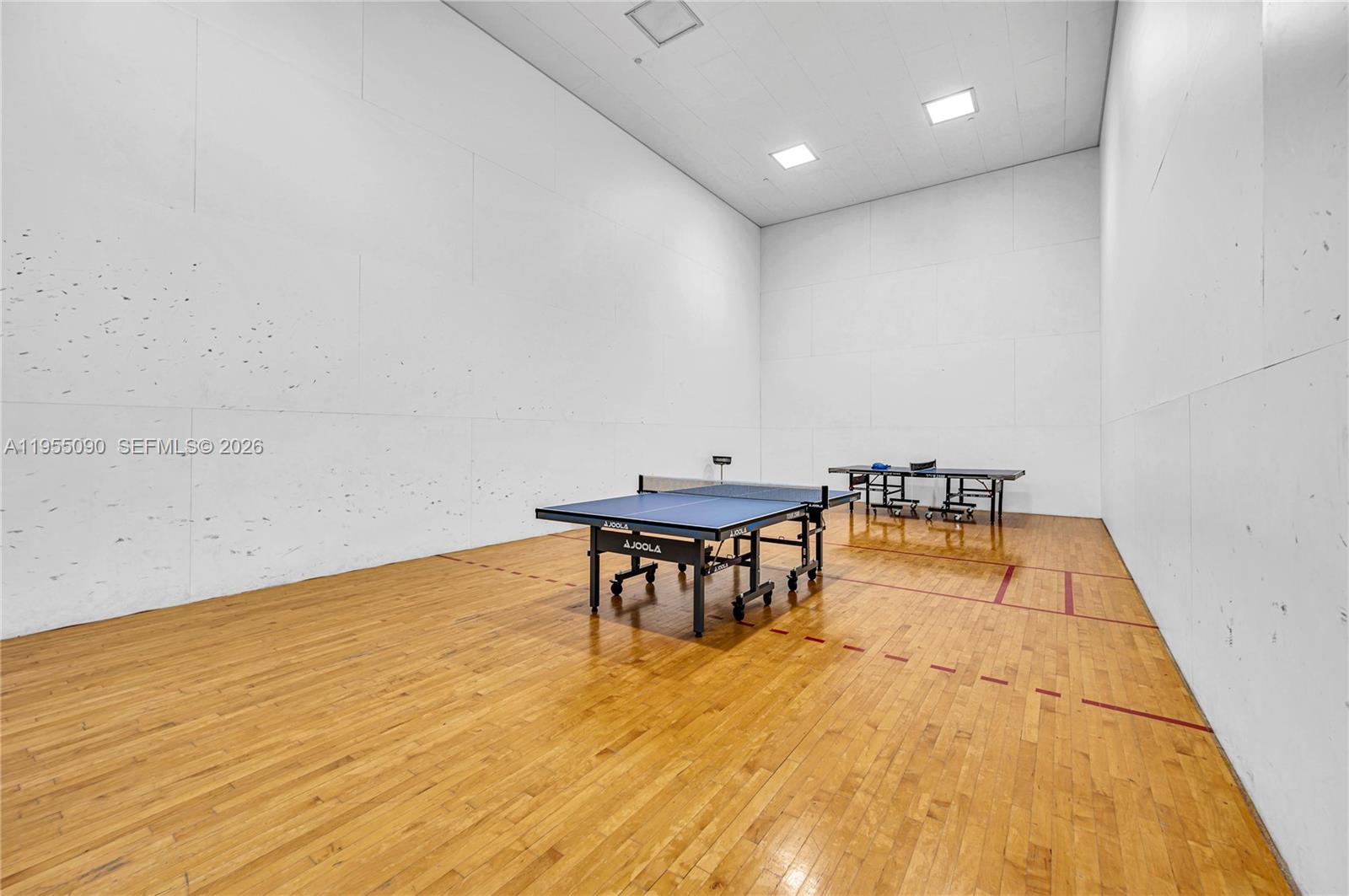 Photo of 20281 Country Club Dr  #210, Aventura, Florida, 33180 - Gaming