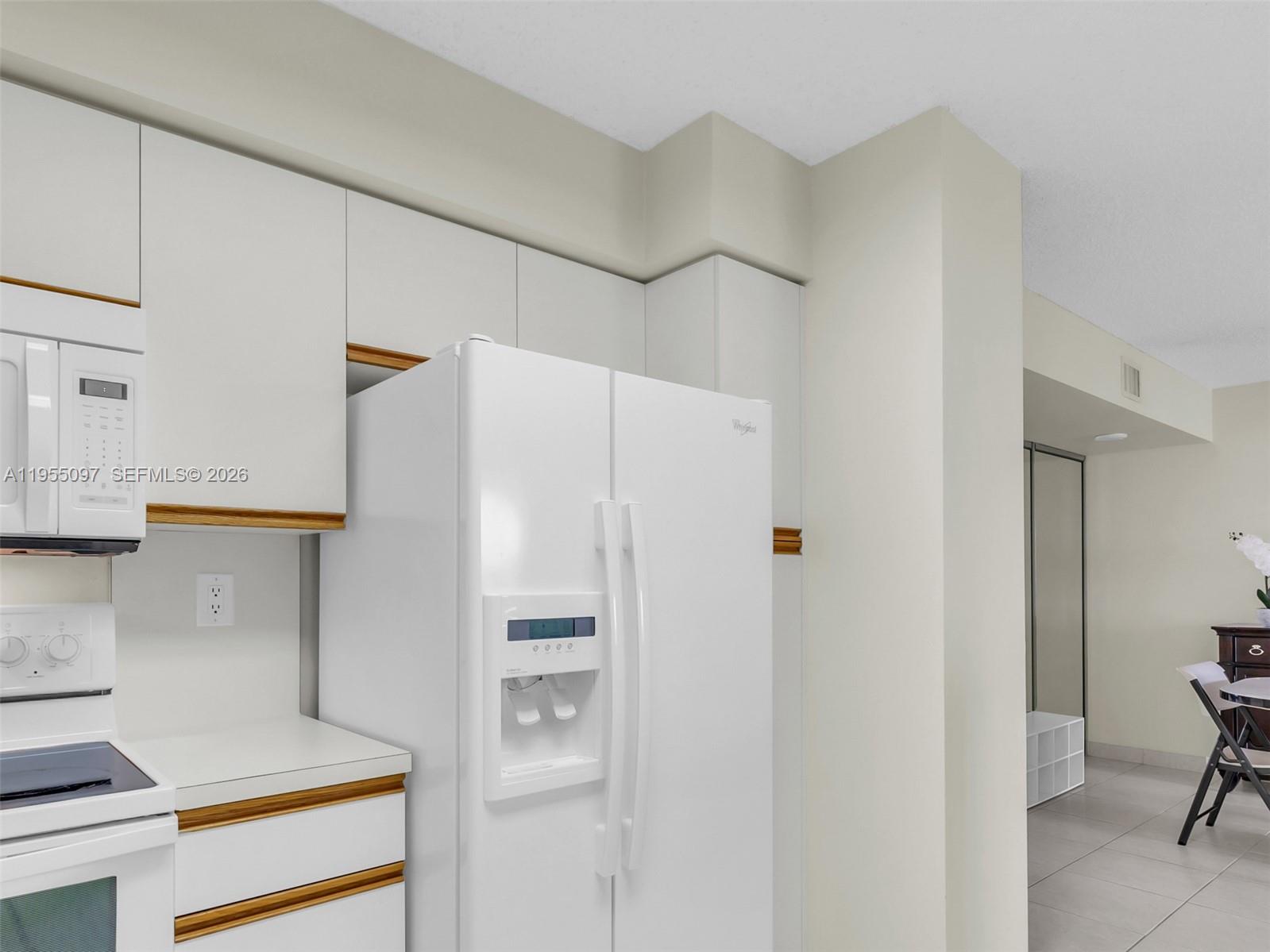 Photo of 3400 192nd St  #910, Aventura, Florida, 33180 - 