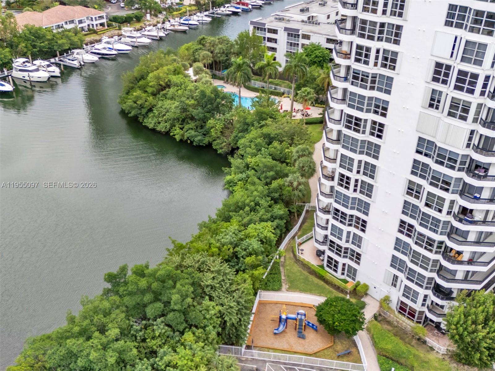 Photo of 3400 192nd St  #910, Aventura, Florida, 33180 - 