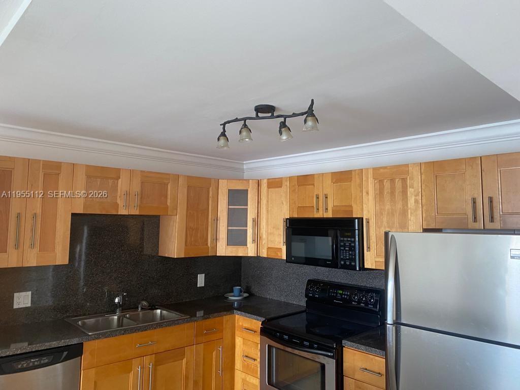 Photo of 3800 Ocean Dr  #1008, Hollywood, Florida, 33019 - 