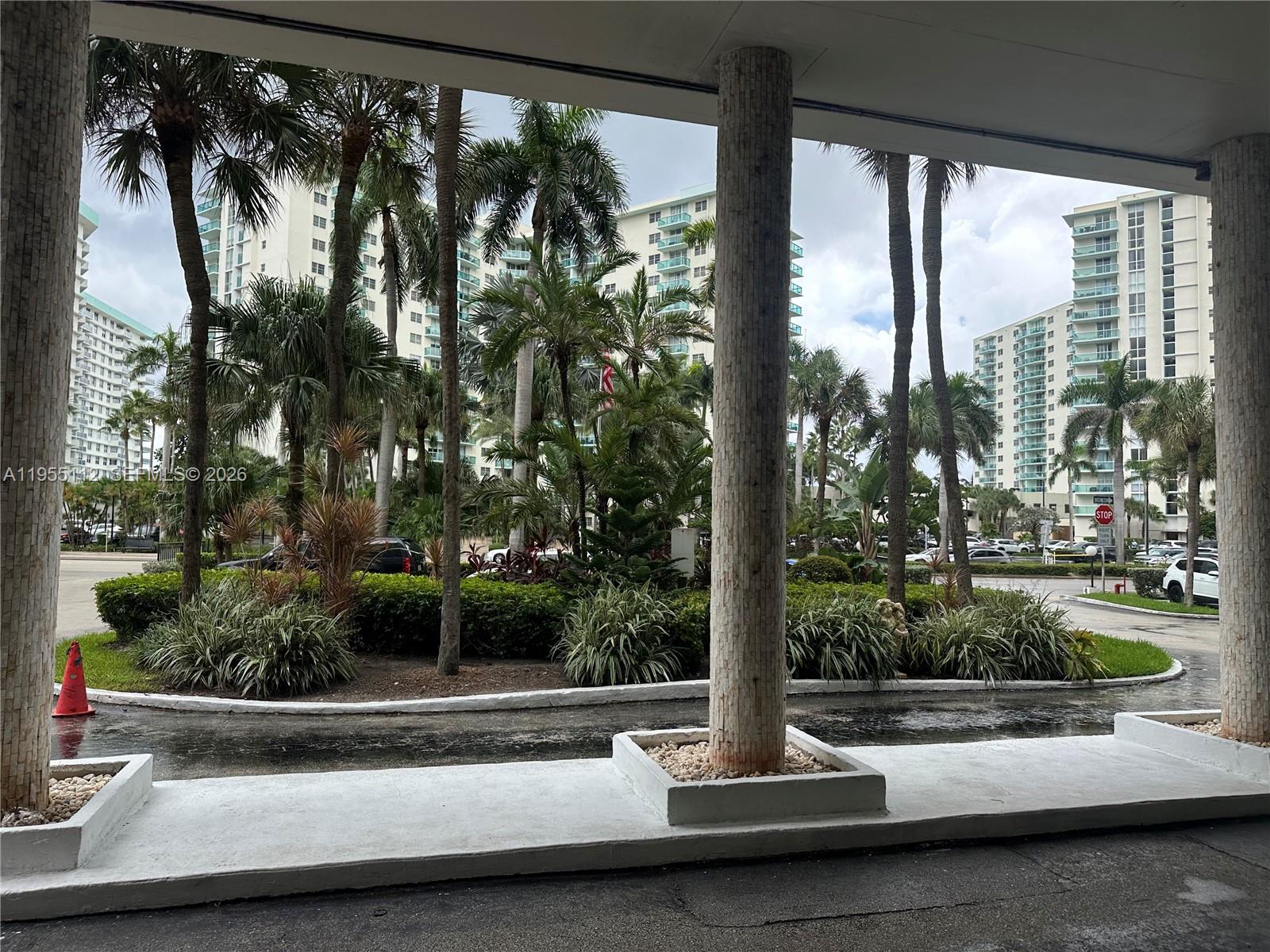 Photo of 3800 Ocean Dr  #1008, Hollywood, Florida, 33019 - 