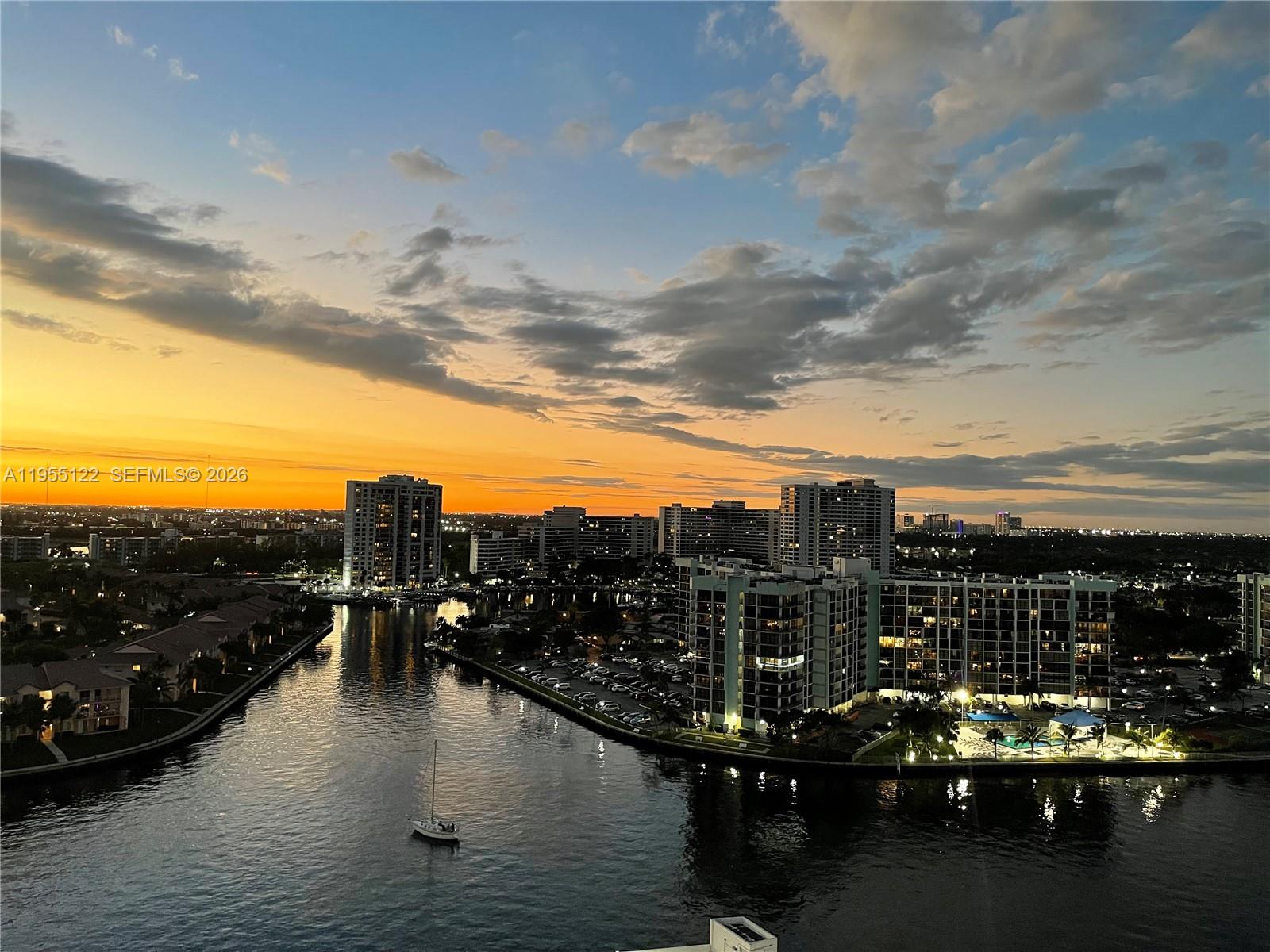 Photo of 3800 Ocean Dr  #1725, Hollywood, Florida, 33019 - 