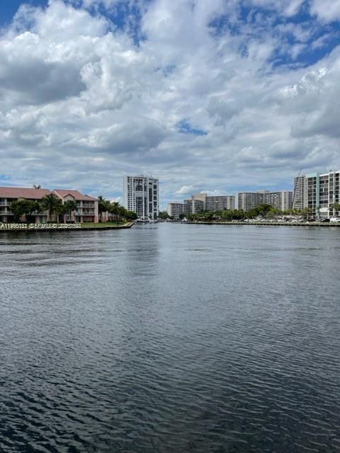 Photo of 3800 Ocean Dr  #1725, Hollywood, Florida, 33019 - 