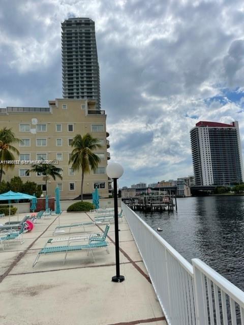 Photo of 3800 Ocean Dr  #1725, Hollywood, Florida, 33019 - 