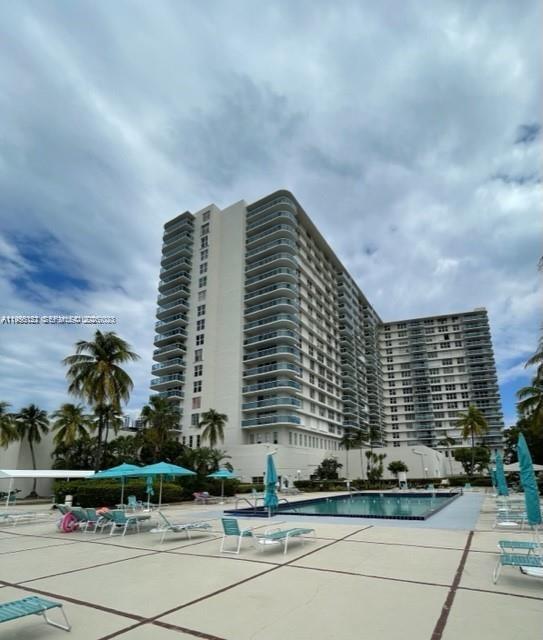 Photo of 3800 Ocean Dr  #1725, Hollywood, Florida, 33019 - 