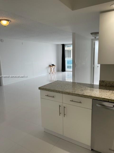 Photo of 3800 Ocean Dr  #1725, Hollywood, Florida, 33019 - 