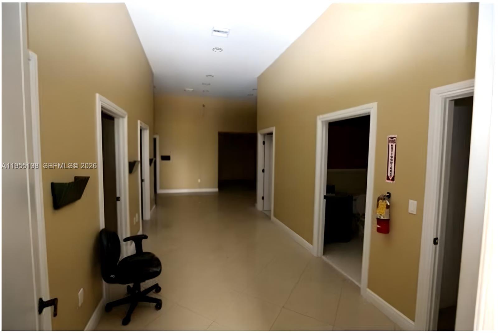 E19  /   sq. ft. $ 2026-01-29 0 Photo