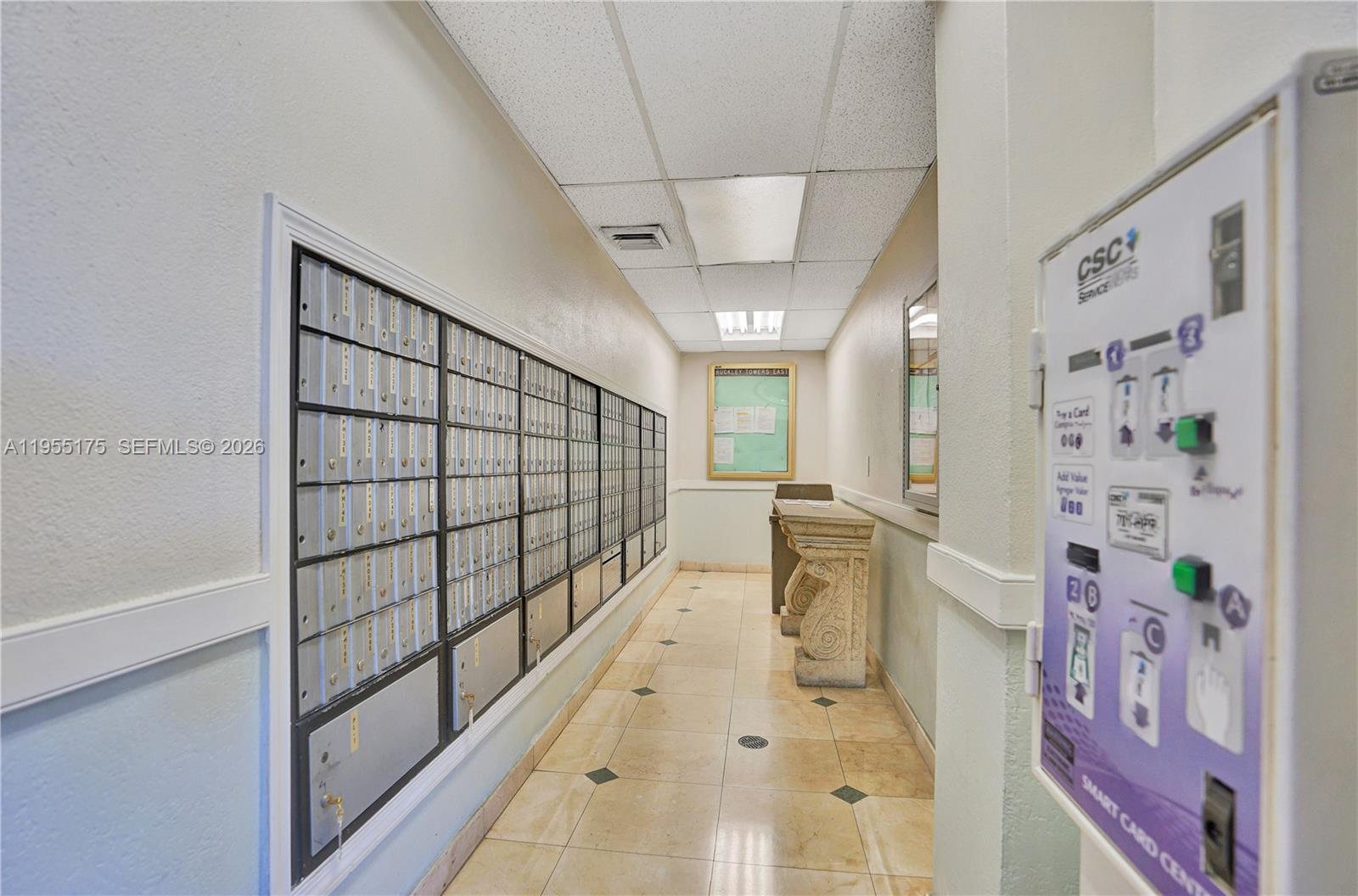 1424W 1 / 2 861 sq. ft. $ 2026-01-29 0 foto