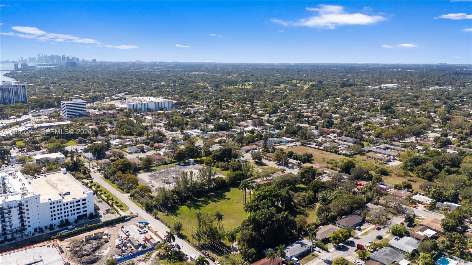   /   кв.футов $ 2026-03-29 0 Фото