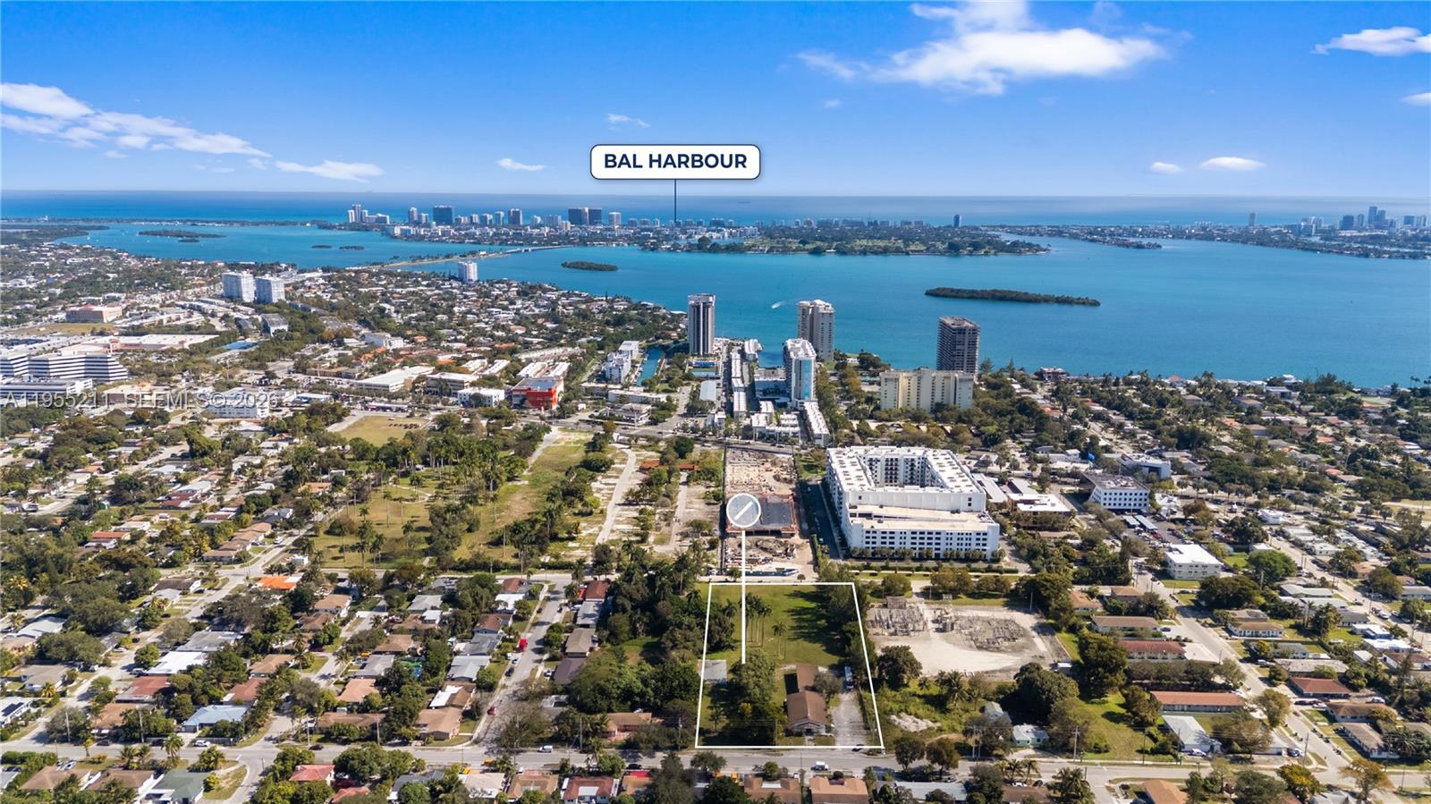   /   кв.футов $ 2026-03-29 0 Фото