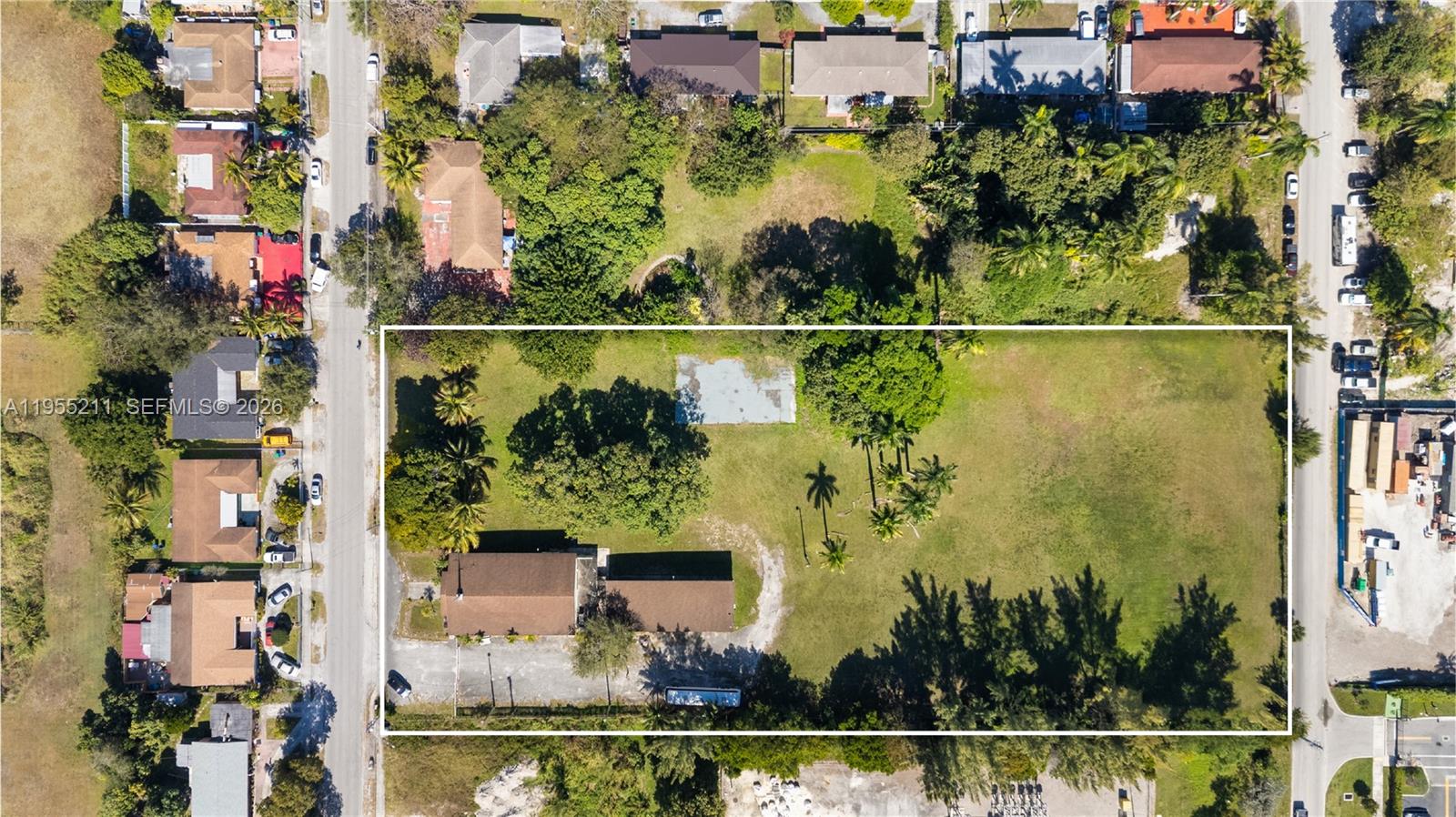   /   кв.футов $ 2026-03-29 0 Фото